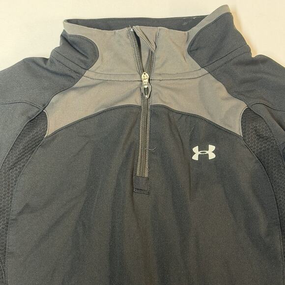 Under Armour Women’s Cold Gear Fitted Quarter Zip Pullover. Black. Size MD - Picture 5 of 15